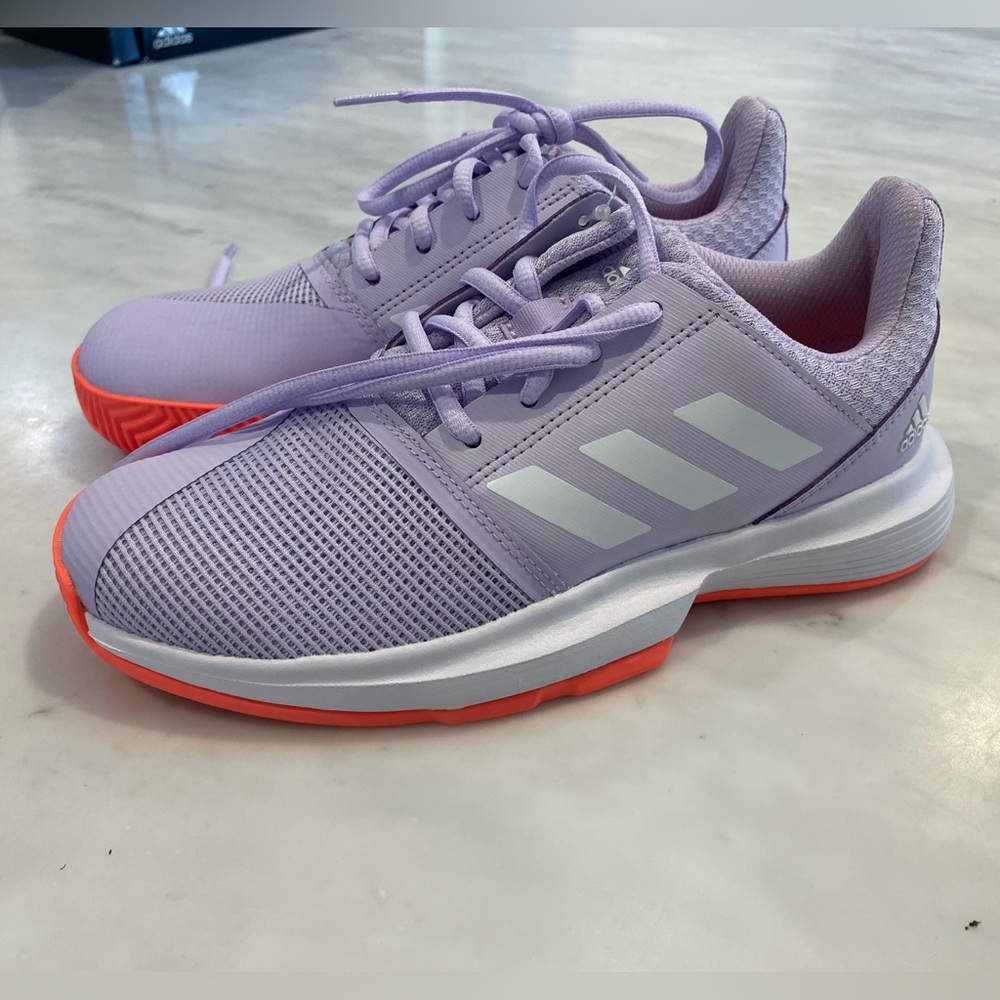 Kids tennis/court shoes
